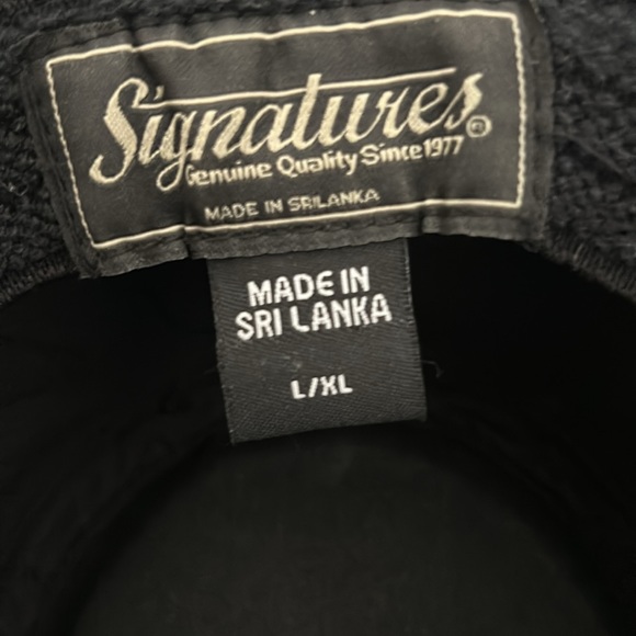 Signature men’s cotton outback hat with chin cord. - Picture 9 of 12